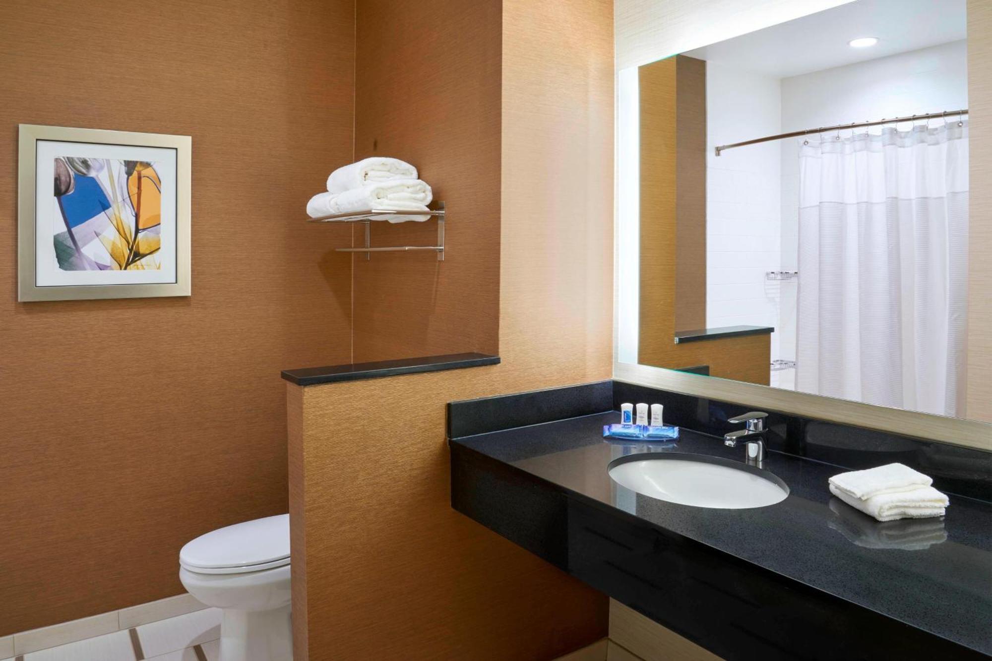 Fairfield By Marriott Niagara Şelalesi Dış mekan fotoğraf
